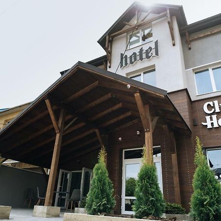 فندق Clubhouse ايفانو - فرانكيفسك المظهر الخارجي الصورة